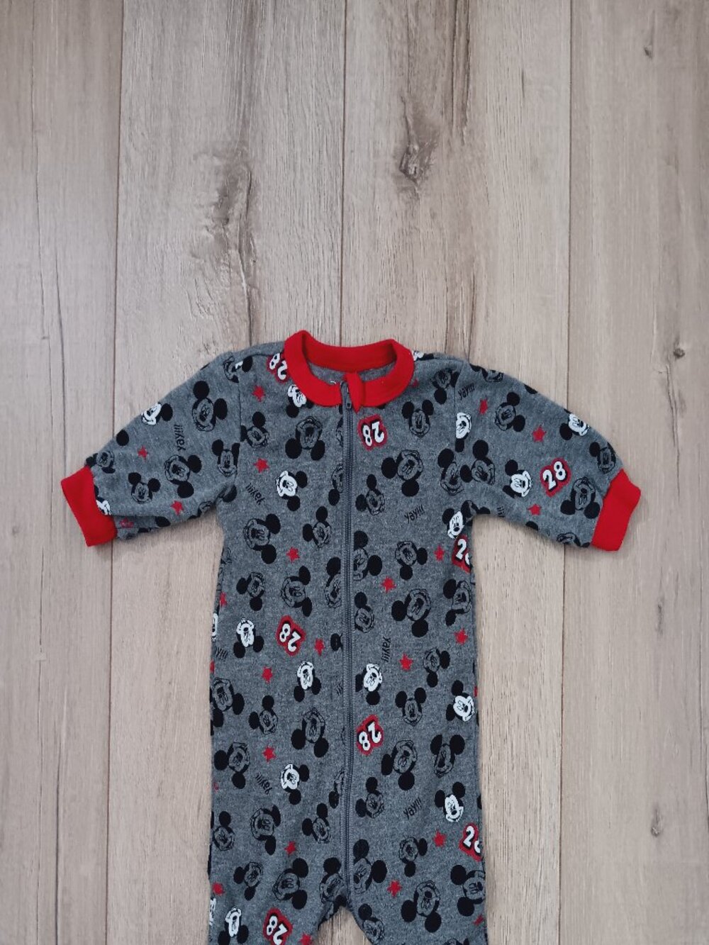 🔥4 for $20🔥Disney Baby Footie Pajamas Gray Cotton Blend Size 0-3M Zip Front